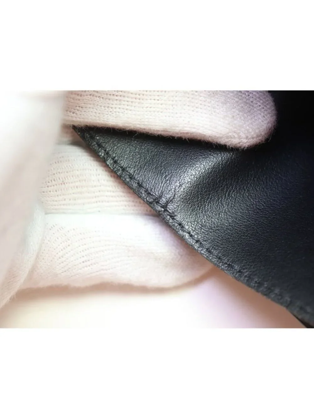 Louis Vuitton Aerogram Taurillon Leather Bifold Wallet